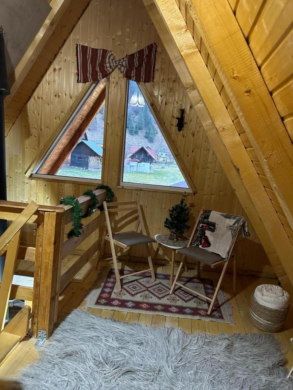 Cabanutze Satic Villa Rucăr Exteriör bild